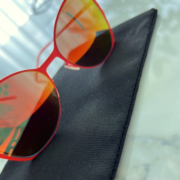 Italia Independent Sunglasses✨ - Picture 4 of 5